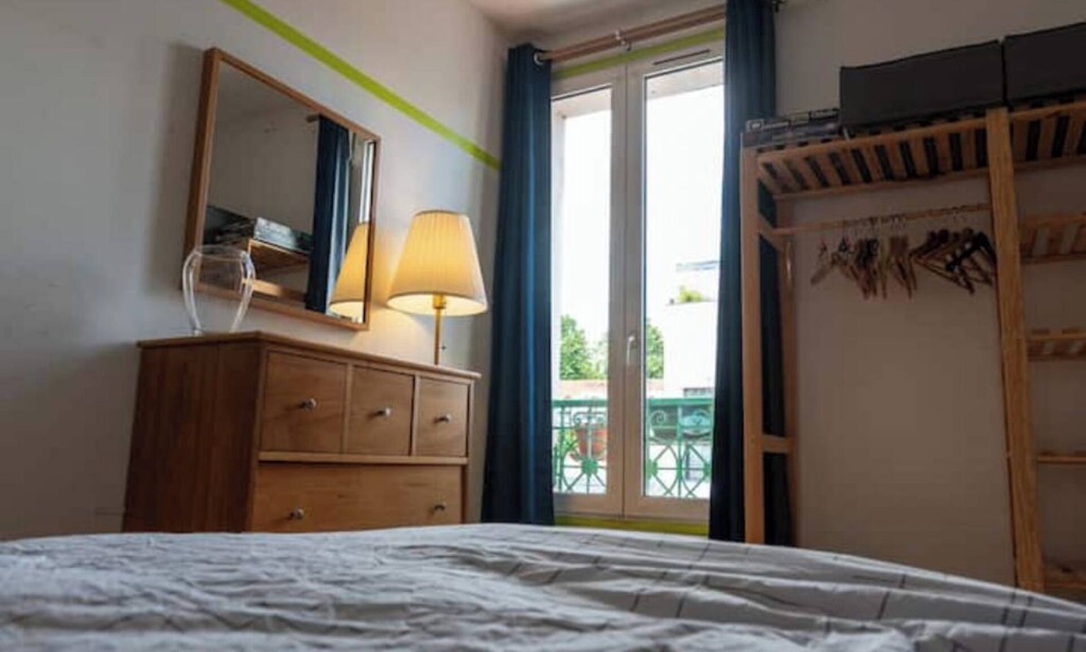 Montreuil Apartment | Comfortable two-room apartment just outside Paris.