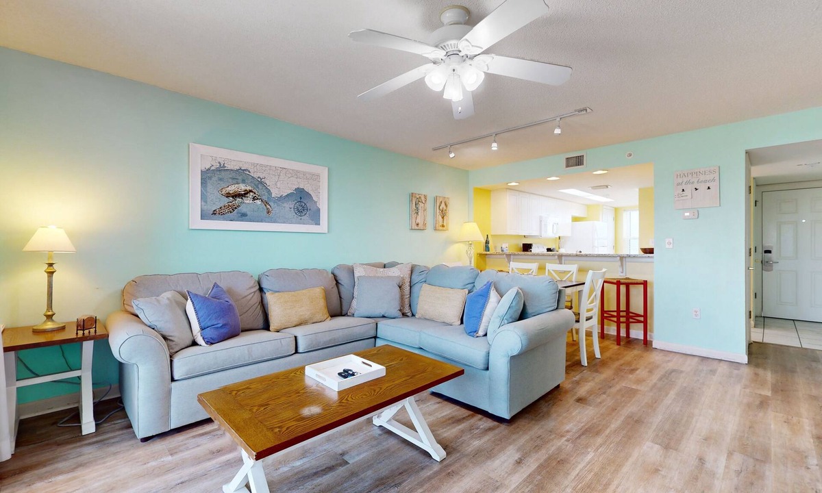 Fort Walton Beach Condo | Comfortable Vacation Rental On Okaloosa Island, On The Beach, On-Site Pool