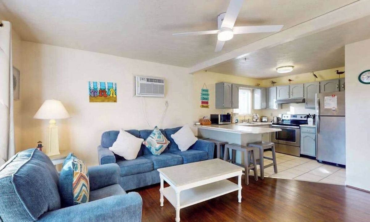 Caine Woods Condo | Condo Less than Two Miles to the Ocean with Pool, Fast WiFi, and Private W/D