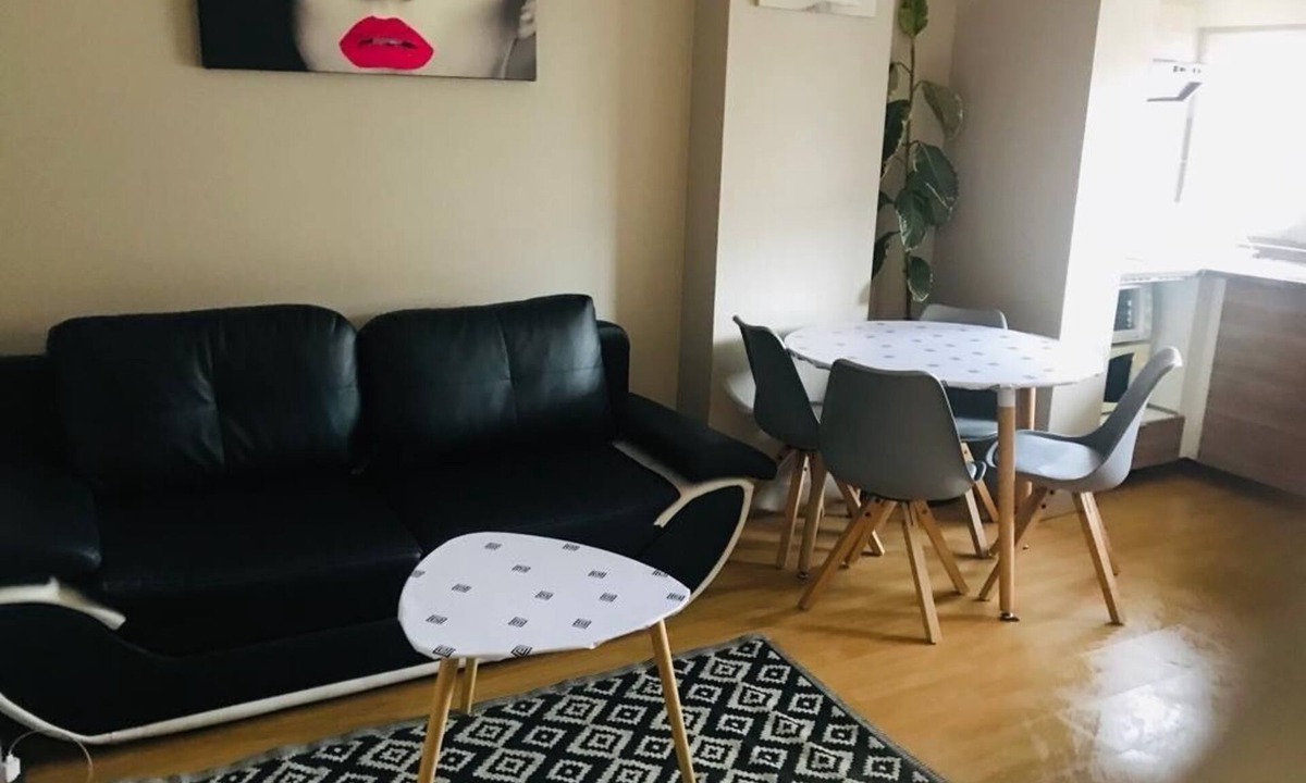 Aubervilliers Apartment | Cosy 2P apartment aubervilliers 10mn Paris Opera