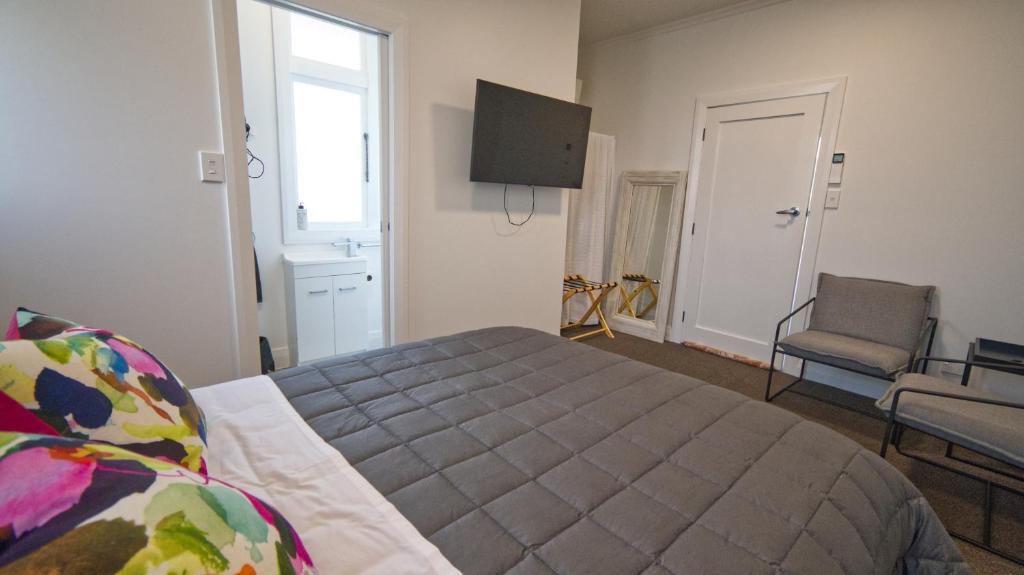 Oamaru House | Cosy on Stirling