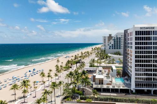 Courtyard | Central Beach