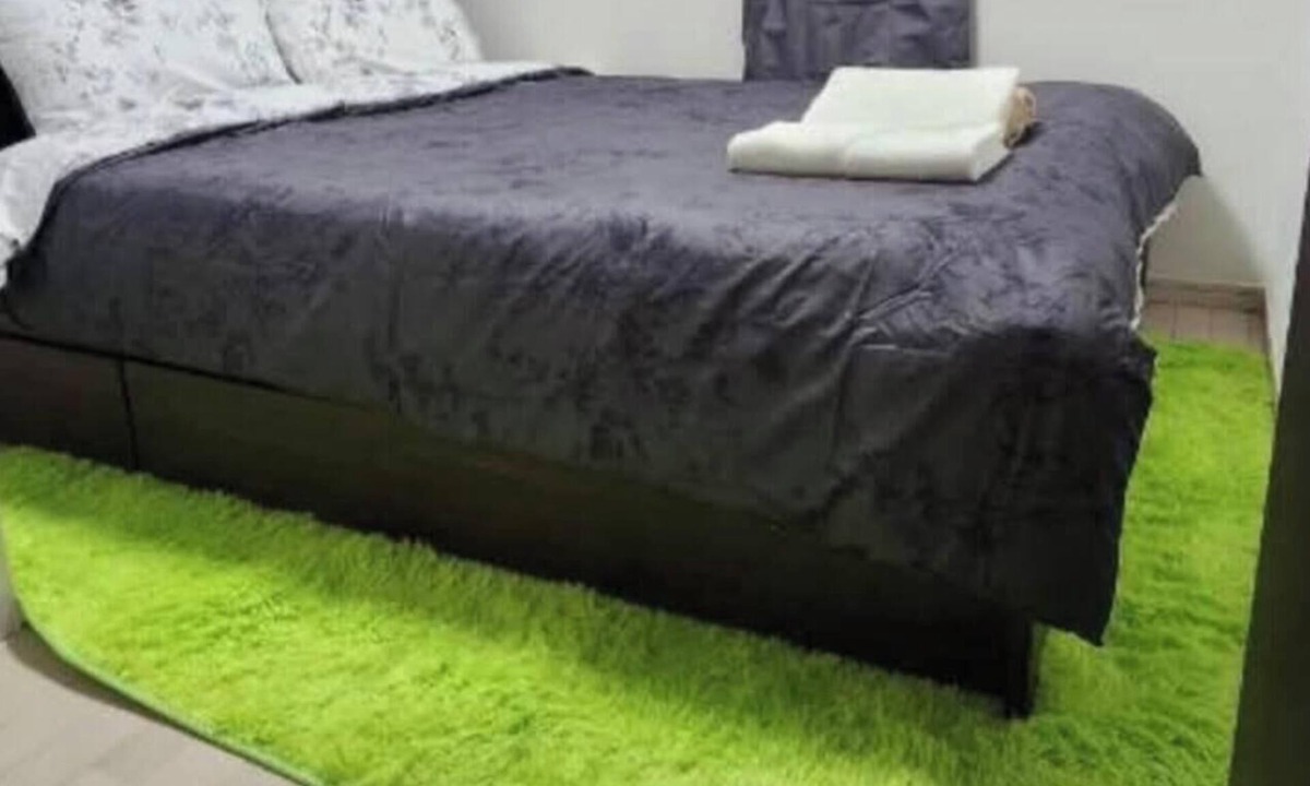 Higashishinkoiwa Apartment | Cozy 1-bedroom apartment in fantastic Katsushika City with AC