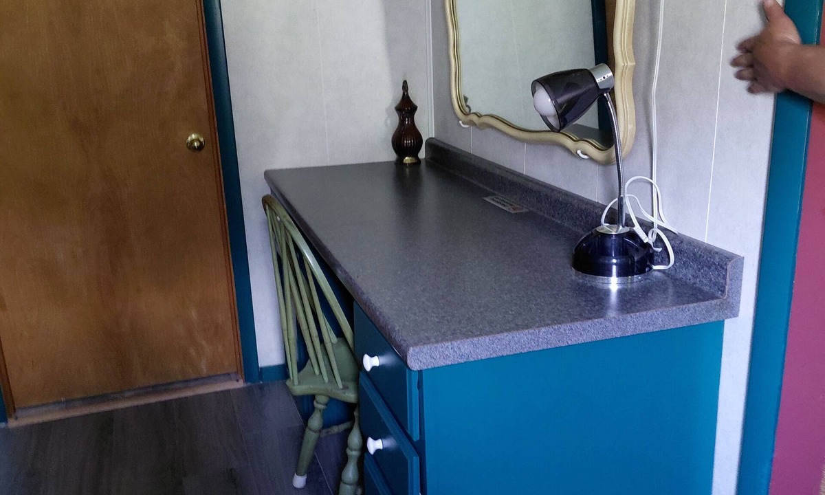 Wendel House | Cozy 1-bedroom house in beautiful Jeannette with AC