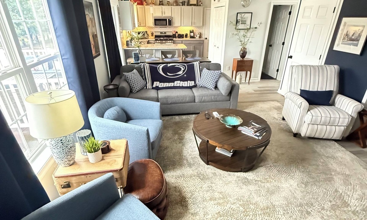 State College House | Cozy 4 Bedroom 3 Bath, 3 miles from PSU campus/downtown in quiet neighborhood