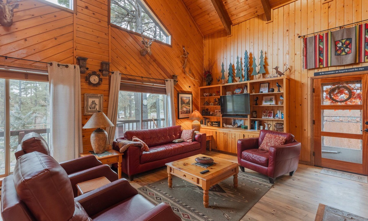 Pagosa Springs Cabin | Cozy Cabin | New Hot Tub! Near Shopping, Dining, Skiing, Golfing