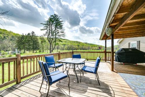 Mattawana House | Cozy Huntingdon Escape: 19 Mi to Penn State Univ!
