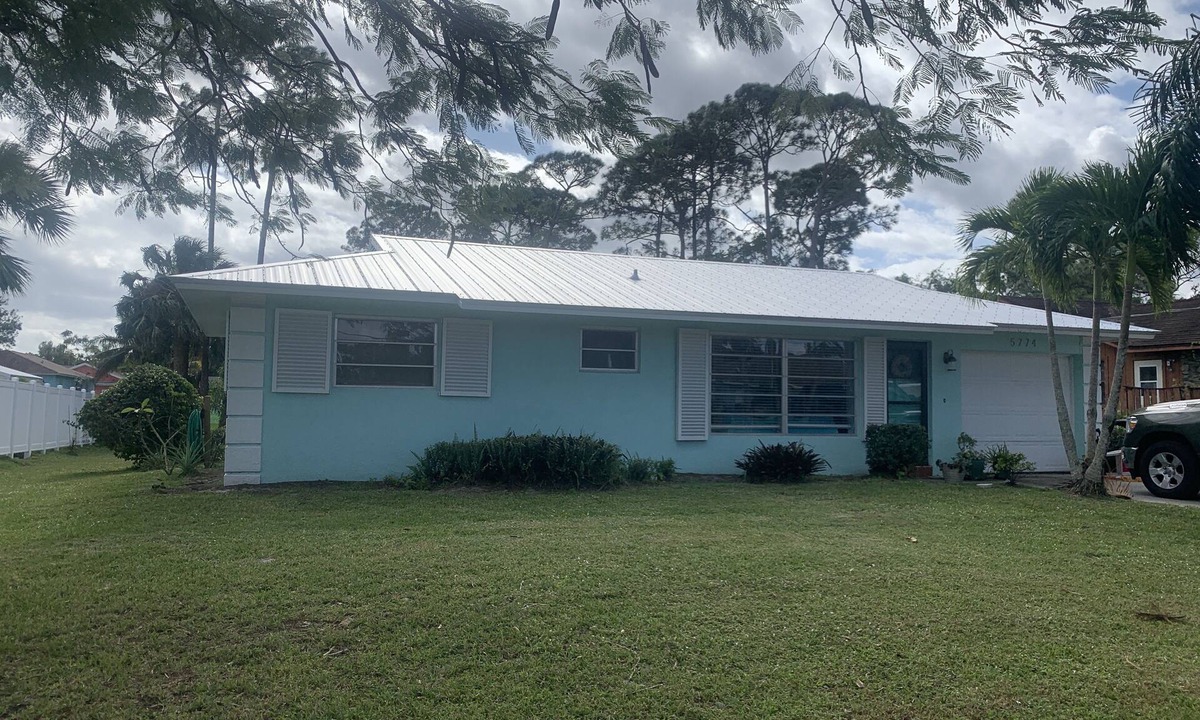 Hobe Sound House | Cozy Southern Florida House 7 minutes from the beach