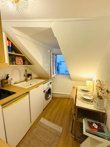 Chaussee-d'Antin Apartment | Cozy Studio - Paris Galeries Lafayette