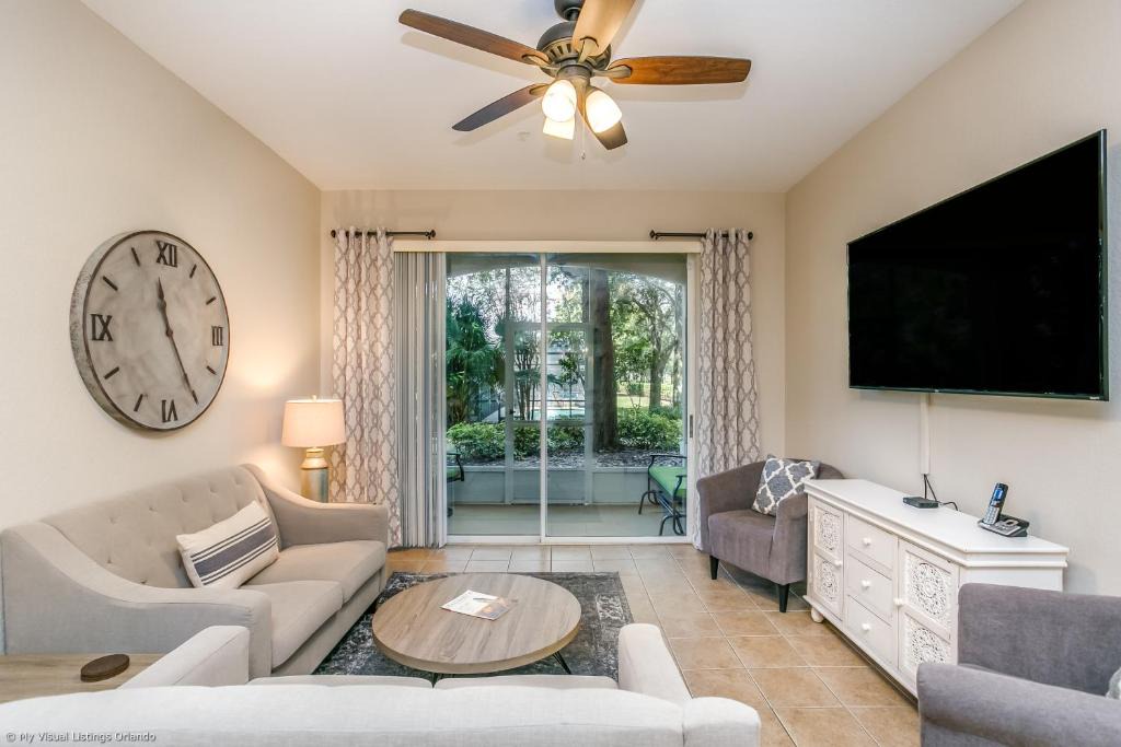 Windsor Hills Apartment | Disney Bunk Room-Windsor Hills