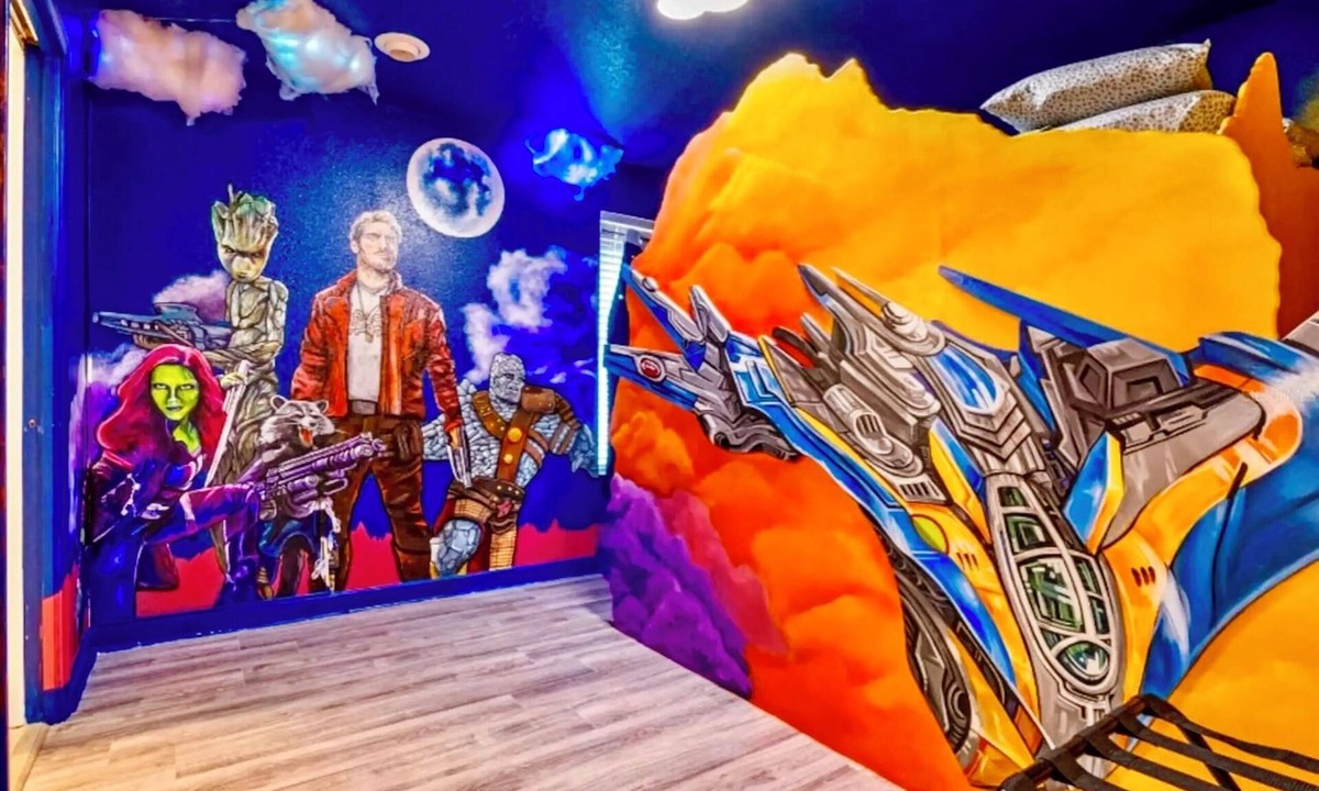 Davenport House | Disney World Epic Luxury Marvel Superhero Haven