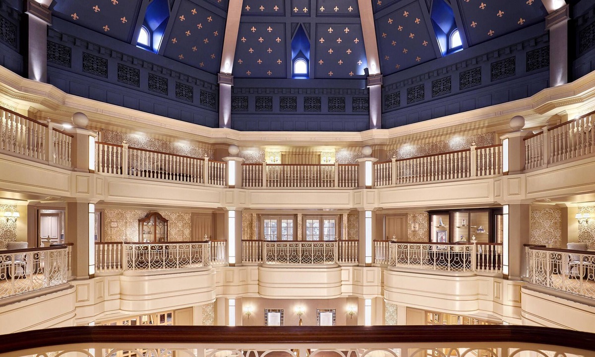 Chessy Hotel | Disneyland® Hotel