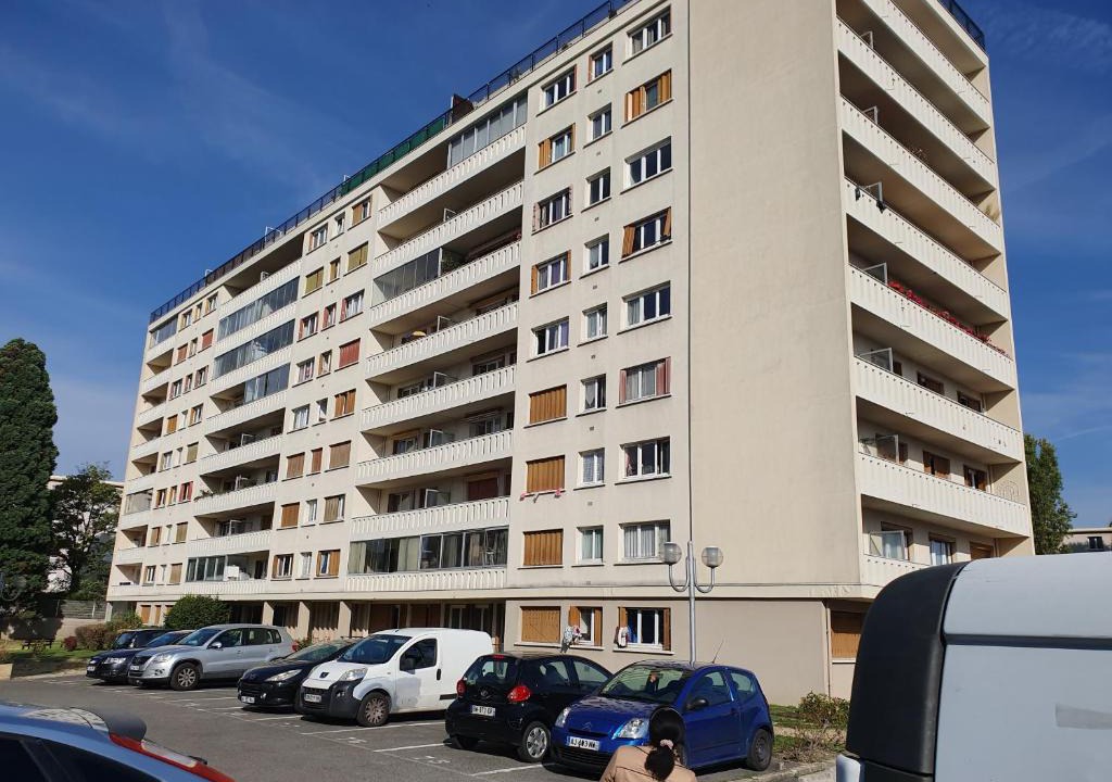 Drancy Apartment | DRANCY PARC DES EXPOS