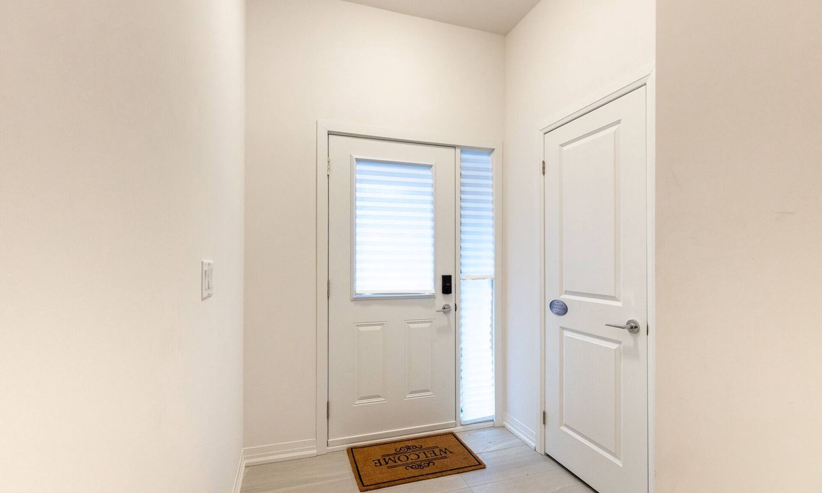 Markham House | Dream Brand-new 3BR House with 2 Free Parking