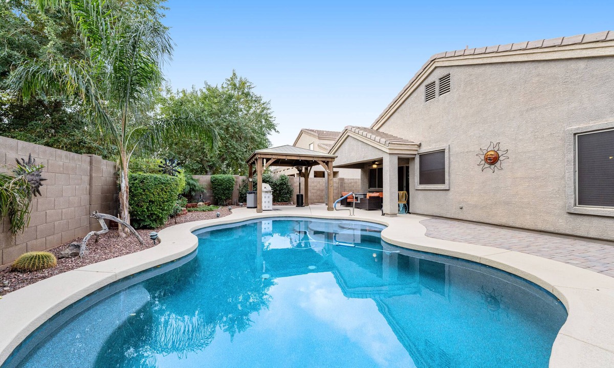 Dos Rios House | Dreamy home with private pool, high-speed WiFi, full kitchen, & W/D