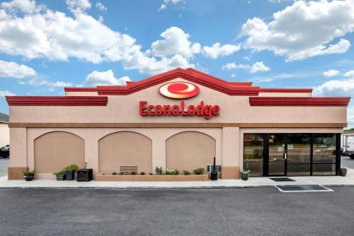 Easton Cabin | Econo Lodge Easton Route 50
