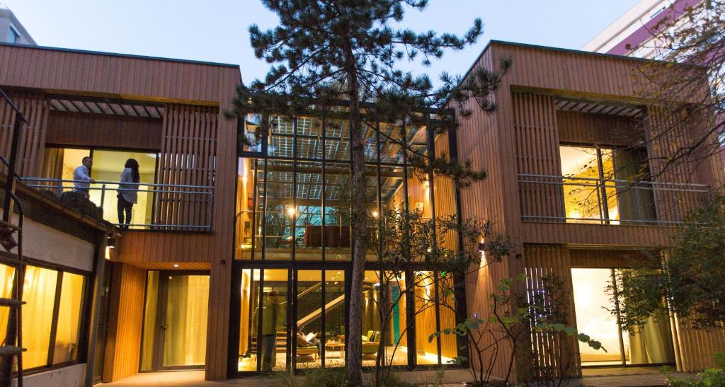 Quartier de la Roquette Bed & Breakfast | Eden Lodge Paris