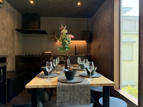Roppongi Villa | EKVOLI ROPPONGI TOKYO, Private Hotel