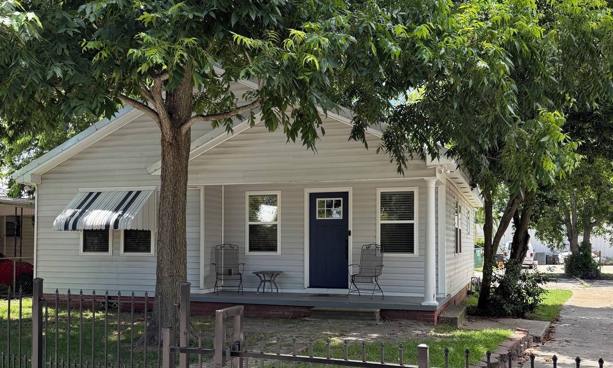 Biloxi House | Elvis was here in 1956!