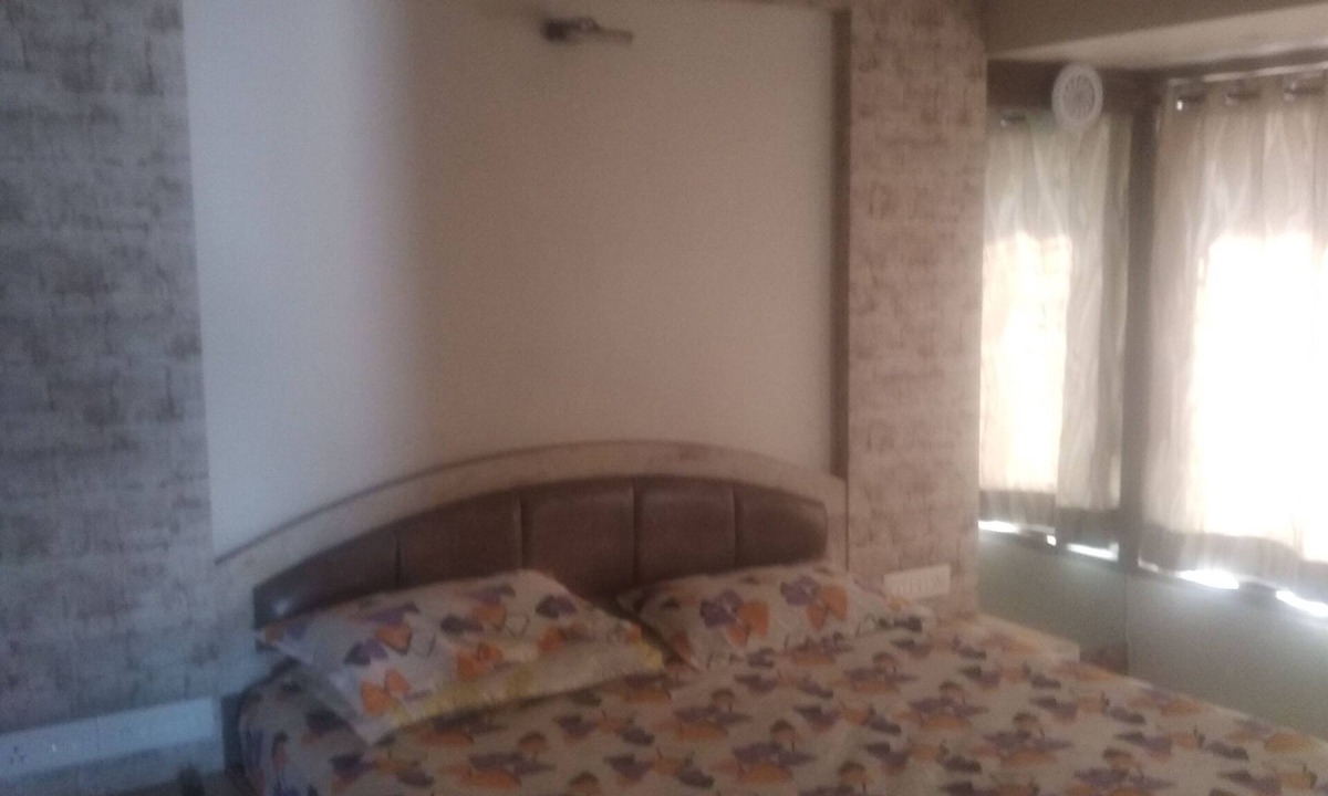 Andheri West Apartment | Embrace your stay!