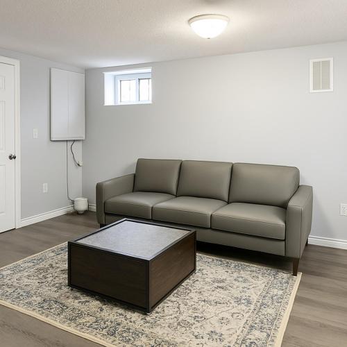 Bramalea Apartment | English Walkout Basement Private Entrance