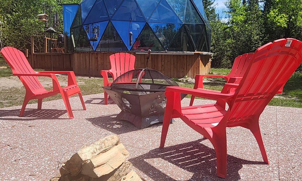 Zephyr House | Escape to Nature, Sleep Under The Stars