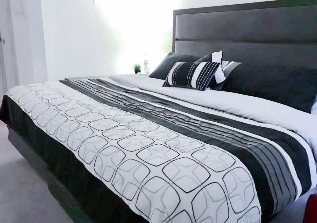 CityPlace Apartment | Executive condo w/ beautiful & lovely terrace