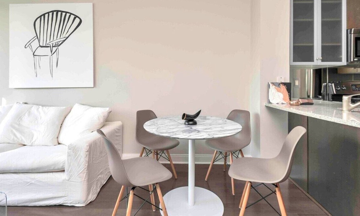 Yorkville Apartment | Exquisite Yorkville 1 Bedroom Condo