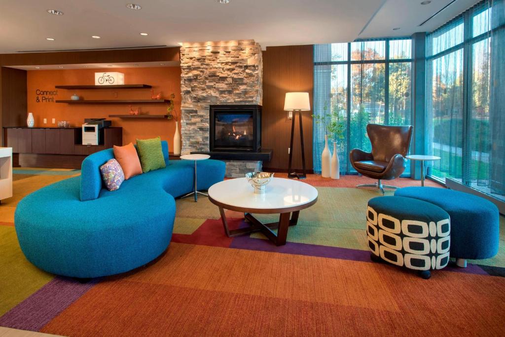 East Syracuse Hotel | Fairfield Inn & Suites by Marriott Syracuse Carrier Circle