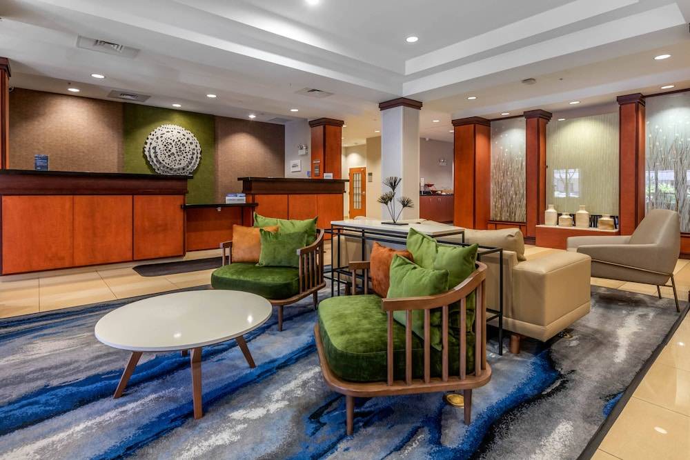 Holiday Hotel | Fairfield Inn & Suites Holiday Tarpon Springs