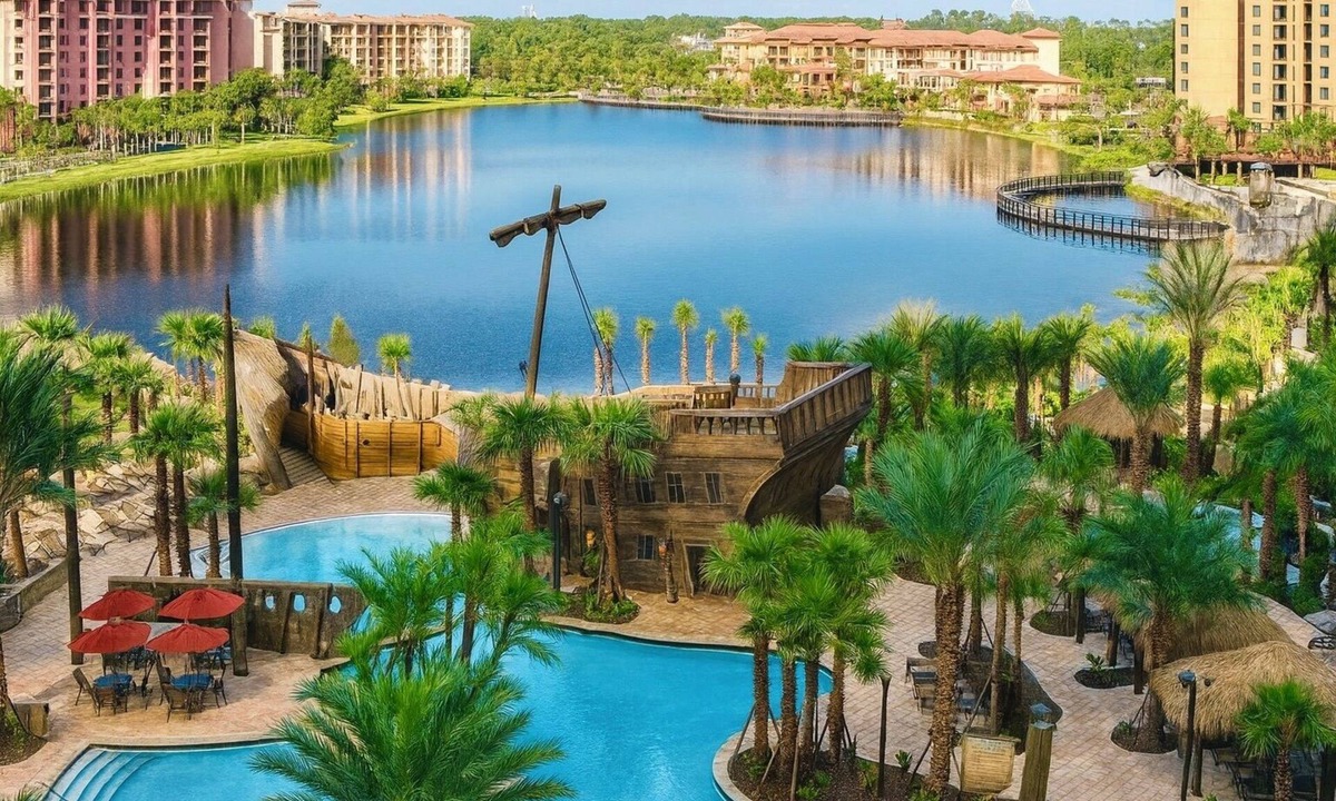 Orlandos Sunshine Orlando | Lake Buena Vista