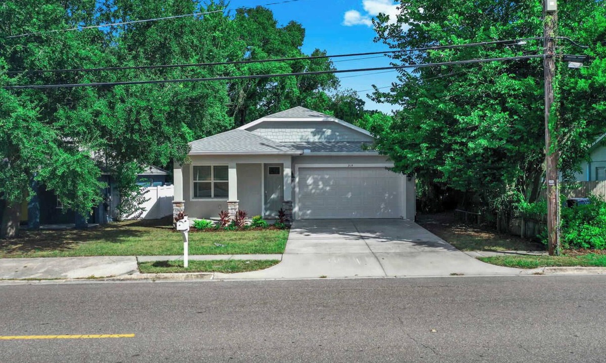 East Tampa House | Family-Friendly Downtown Tampa Retreat w/Free Parking