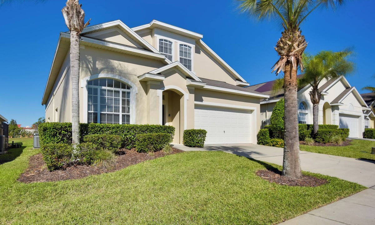 Four Corners House | Family Retreat w/Pool: 10 Mi to Disney!