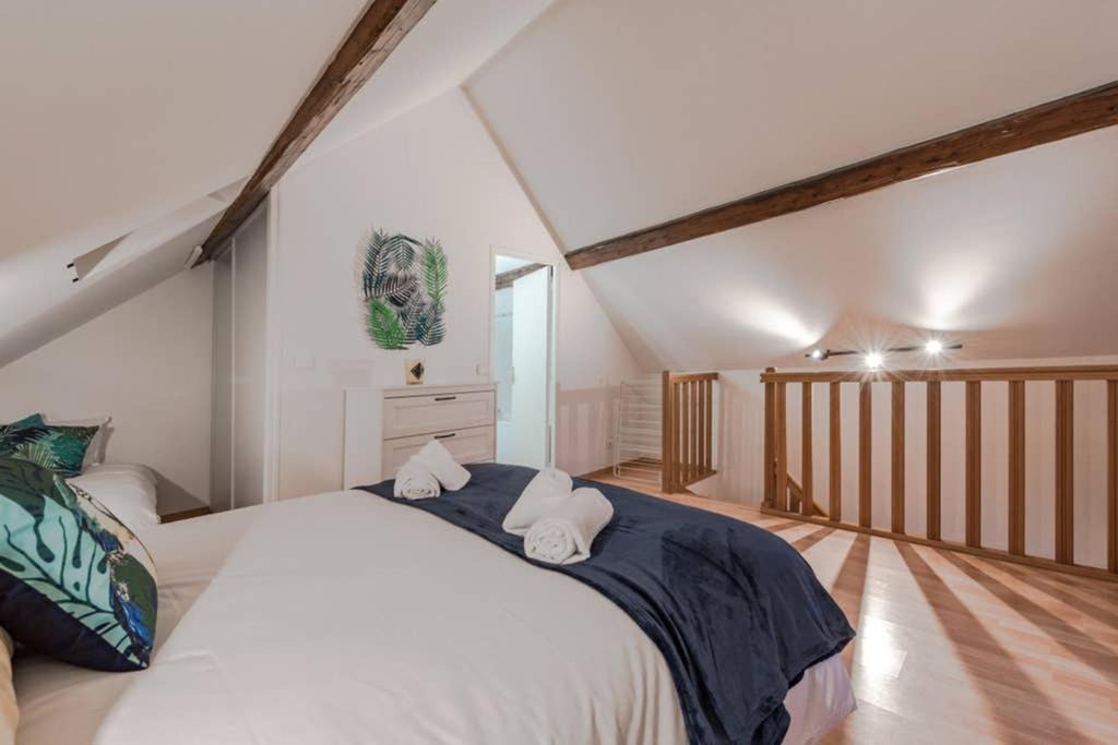 Lagny-sur-Marne Apartment | Fountain place Disneyland and Paris