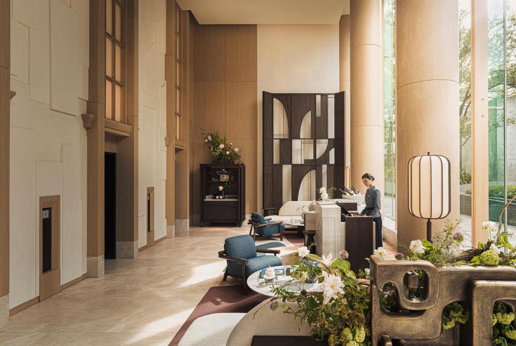 Chiyoda Hotel | Four Seasons Hotel Tokyo at Marunouchi