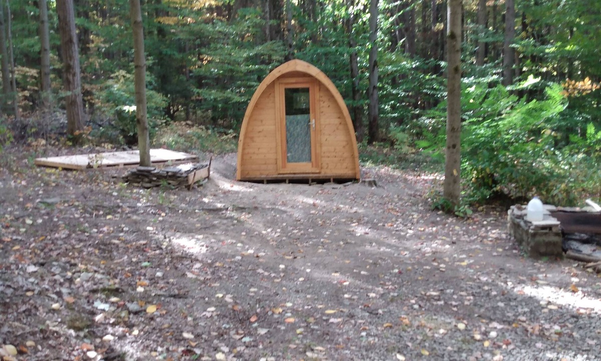 Etna Cabin | Fox's Den Camping Pod at Camp Earth Connection