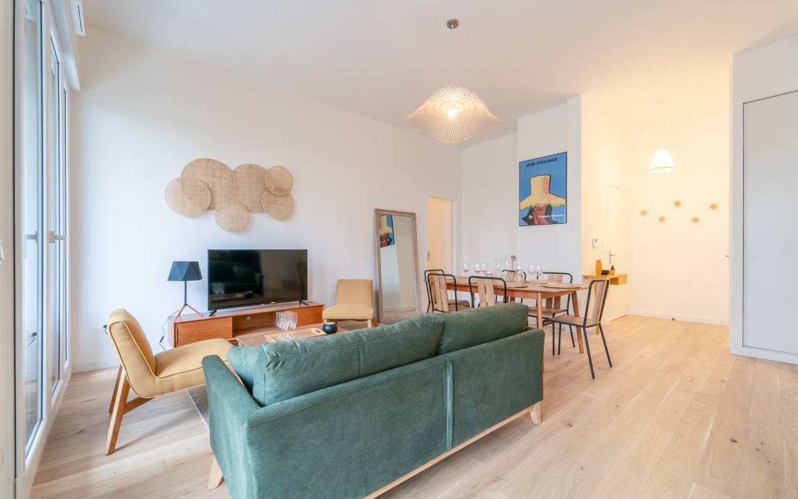 Zone d'amenagement concerte des Docks Apartment | 100 m² Apartment ∙ 3 bedrooms ∙ 6 guests