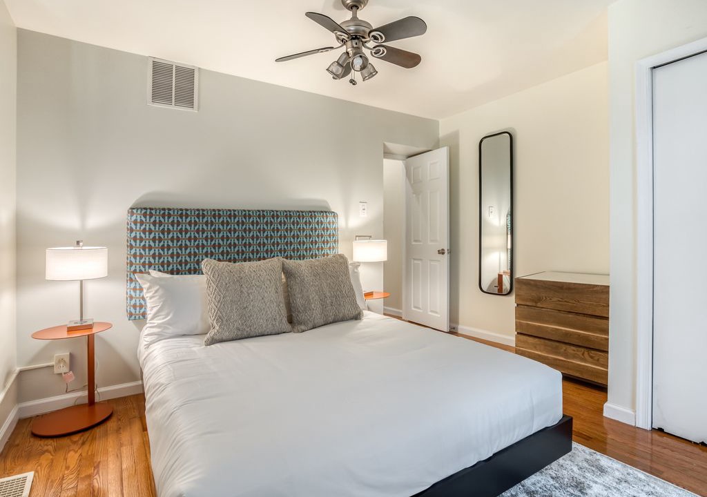 Center City West Apartment | Fully Furnished 1 Bedroom, Ideal Downtown Address