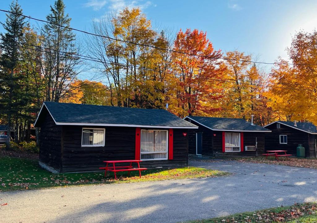 Algoma District Resort | Glenview Cottages