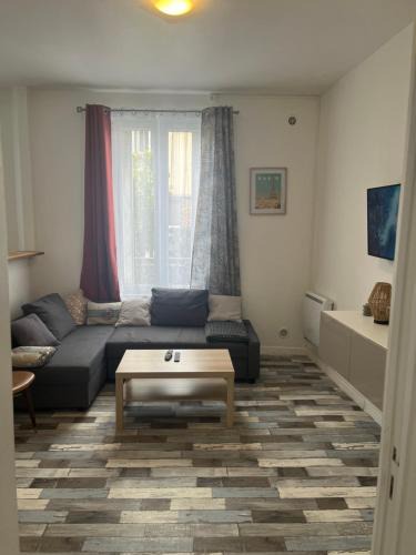Drancy Apartment | Good Paris Roissy CDG