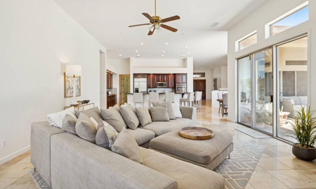 Goldie Brown Pinnacle Peak Ranch House | Gorgeous Scottsdale Home | Pool | Grill | Patio