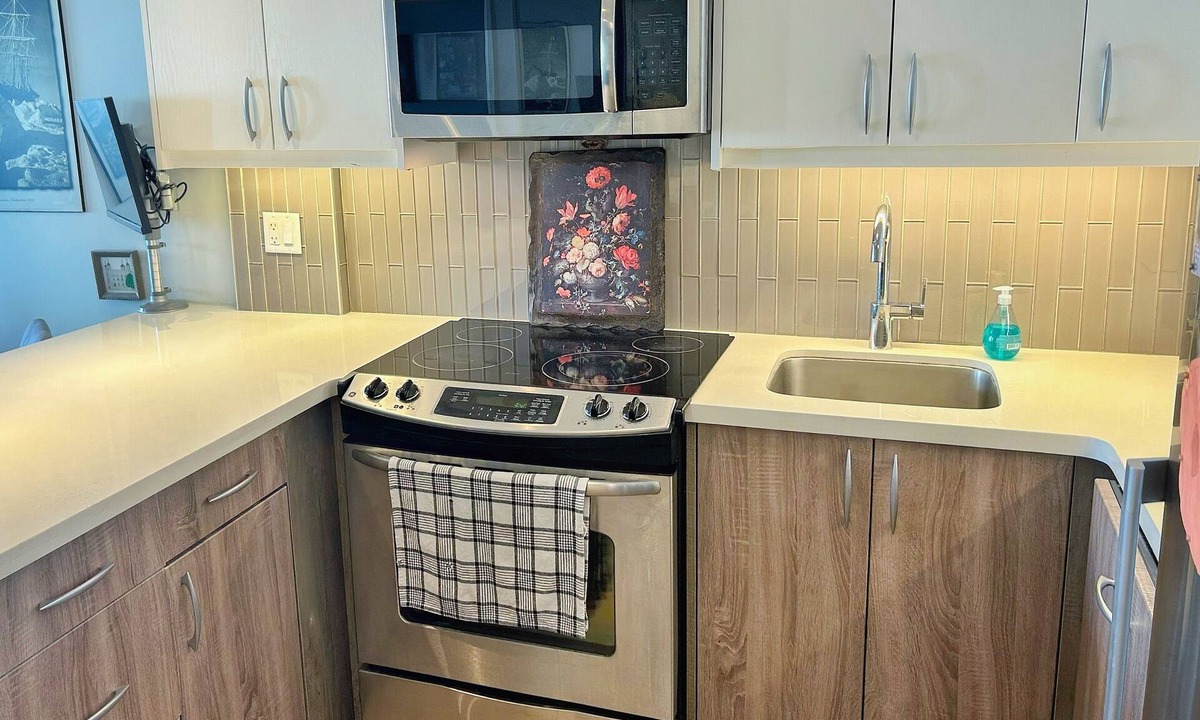 CityPlace Apartment | Great location & family friendly.