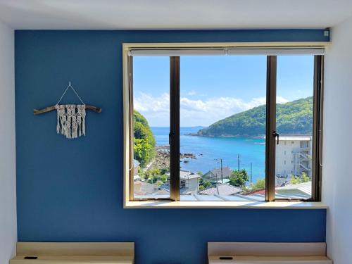 Shimoda Hostel | Guesthouse All you need - All rooms have an ocean view!
