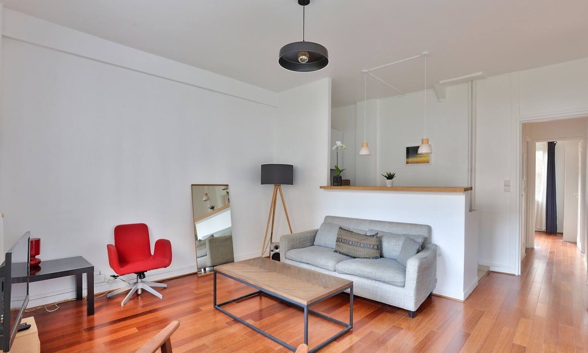 Charonne Apartment | GuestReady - Lovely Parisian Apt for 2