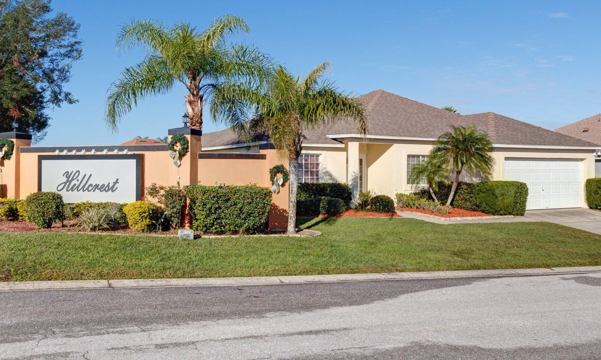 Hillcrest Estates Villa | GUESTS LOVE THIS LUXURY 4 BED VILLA, PRIVATE POOL, GAMES ROOM & NOT OVERLOOKED