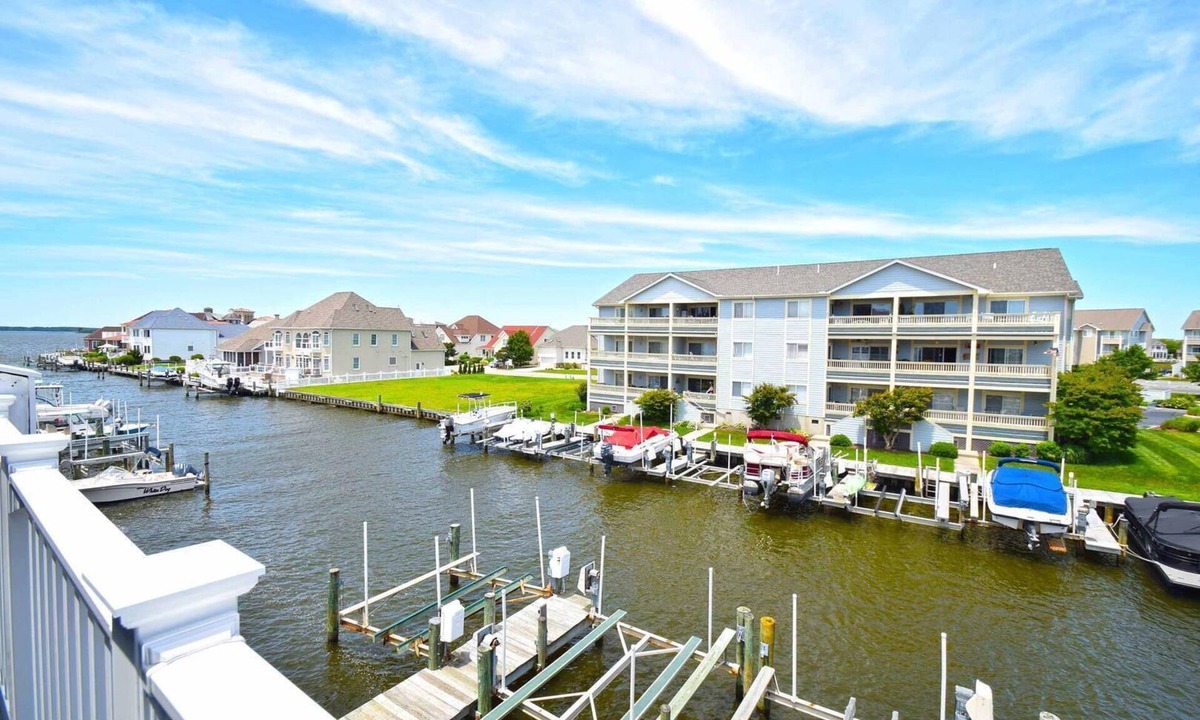 North Ocean City Condo | Harbour Bay 19 2 Br townhouse by RedAwning