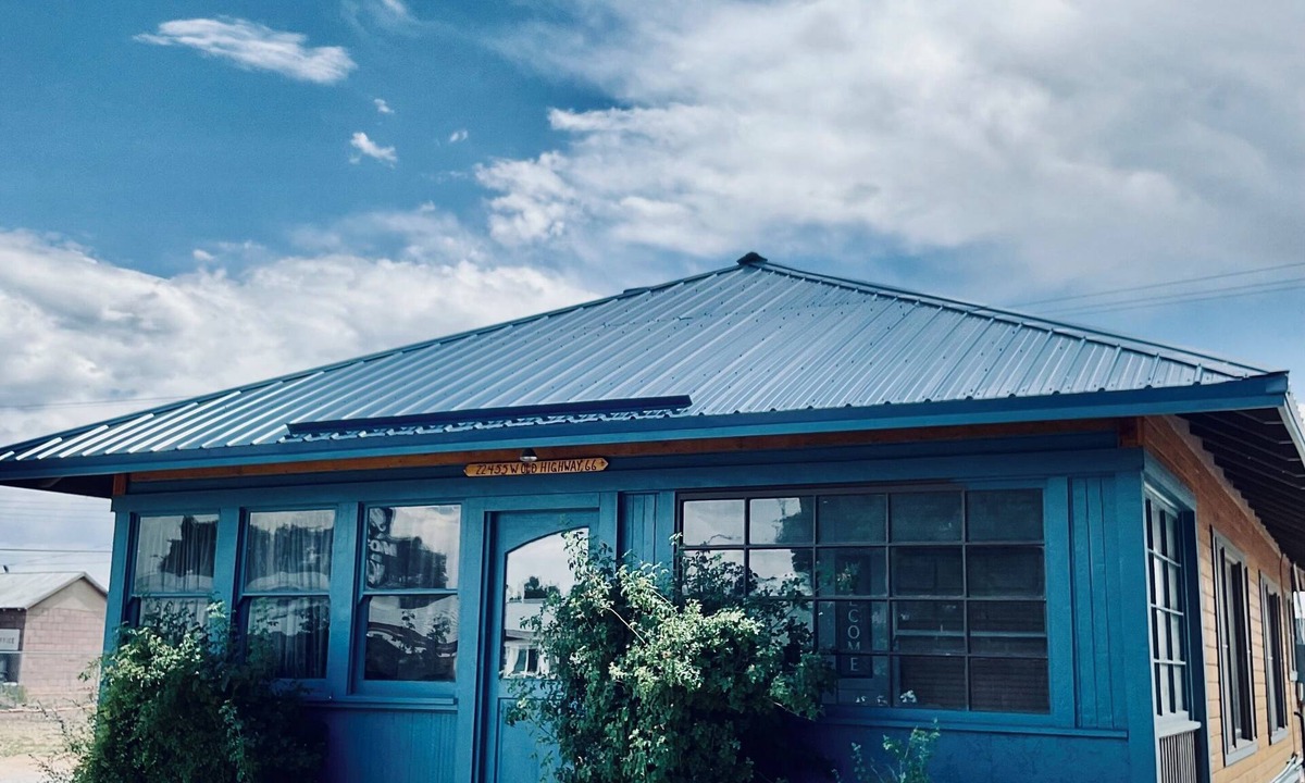 Seligman Villa | Havasupai Falls Villa on Historic Route 66! SUMMER SAVINGS less than motel price