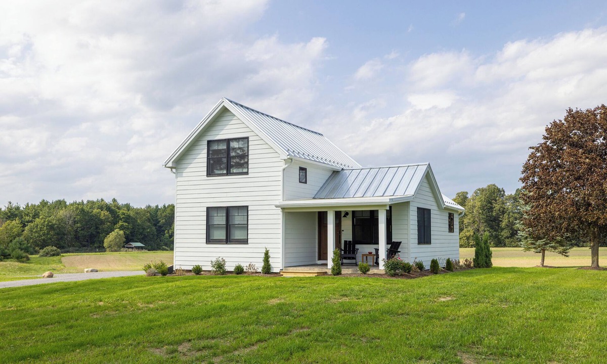 Scottsburg House | Haven by the Creek