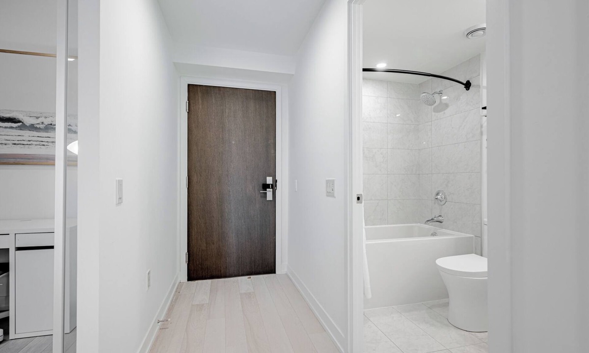 Mount Pleasant West Condo | Heart of Midtown Toronto