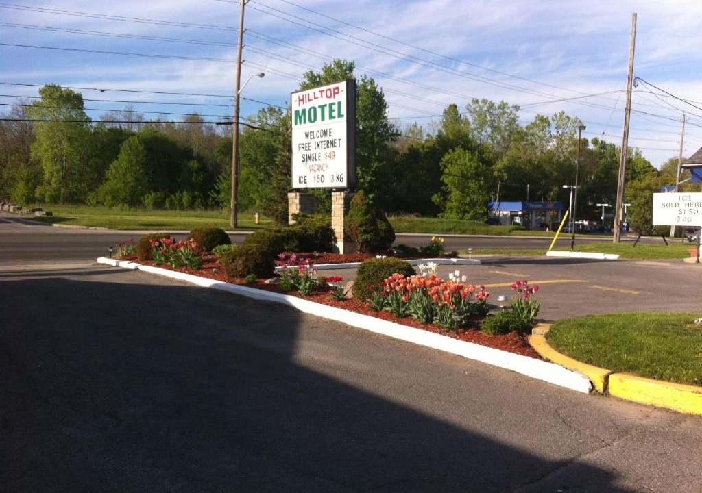 Kingston Hotel | Hilltop Motel